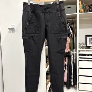 Athleta Headlands Hybrid Mid Rise Tight